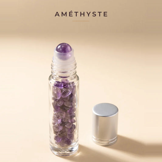Roll-on Amethyste — flacon de verre garni d'eclats d'amethyste, bille en amethyste